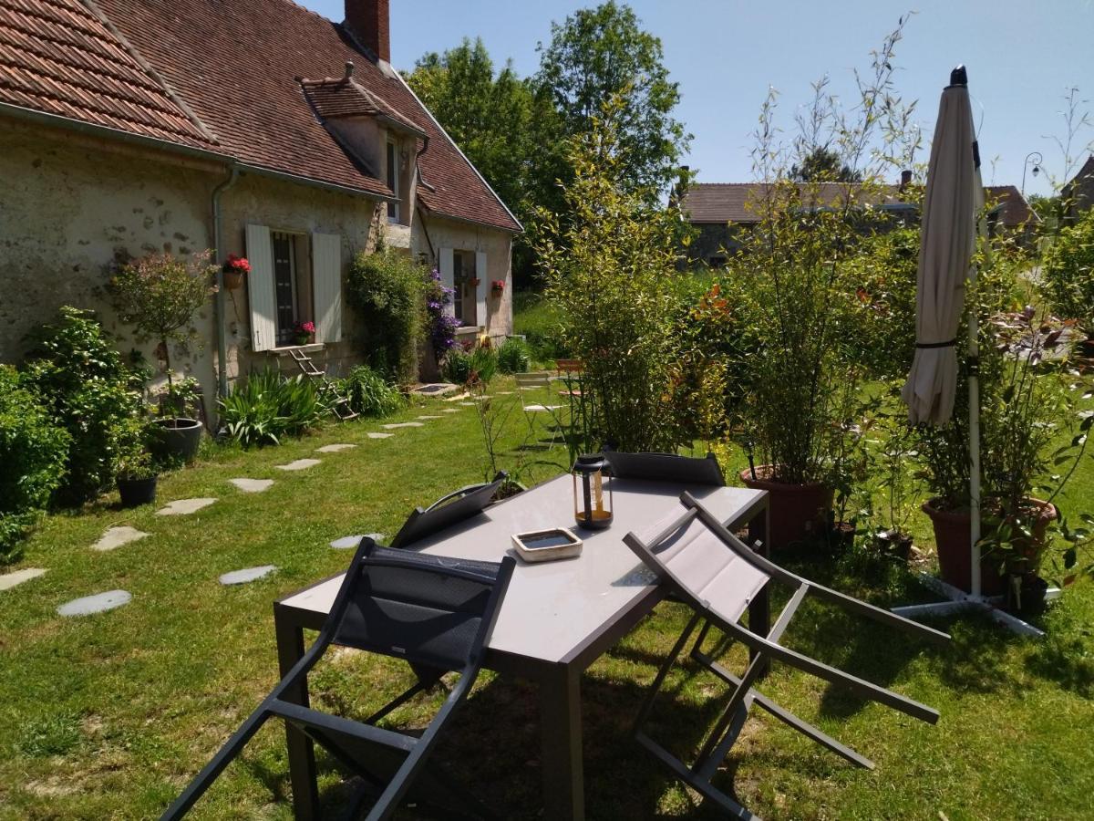 Gite De La Pierre Bleue, Maison A La Campagne Verdon  エクステリア 写真