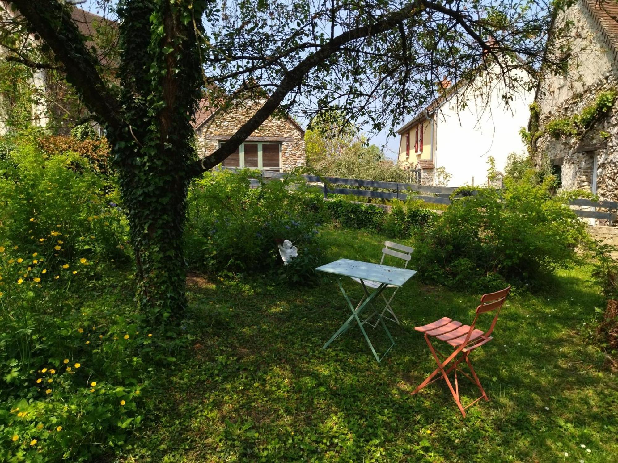 Gite De La Pierre Bleue, Maison A La Campagne Verdon  エクステリア 写真