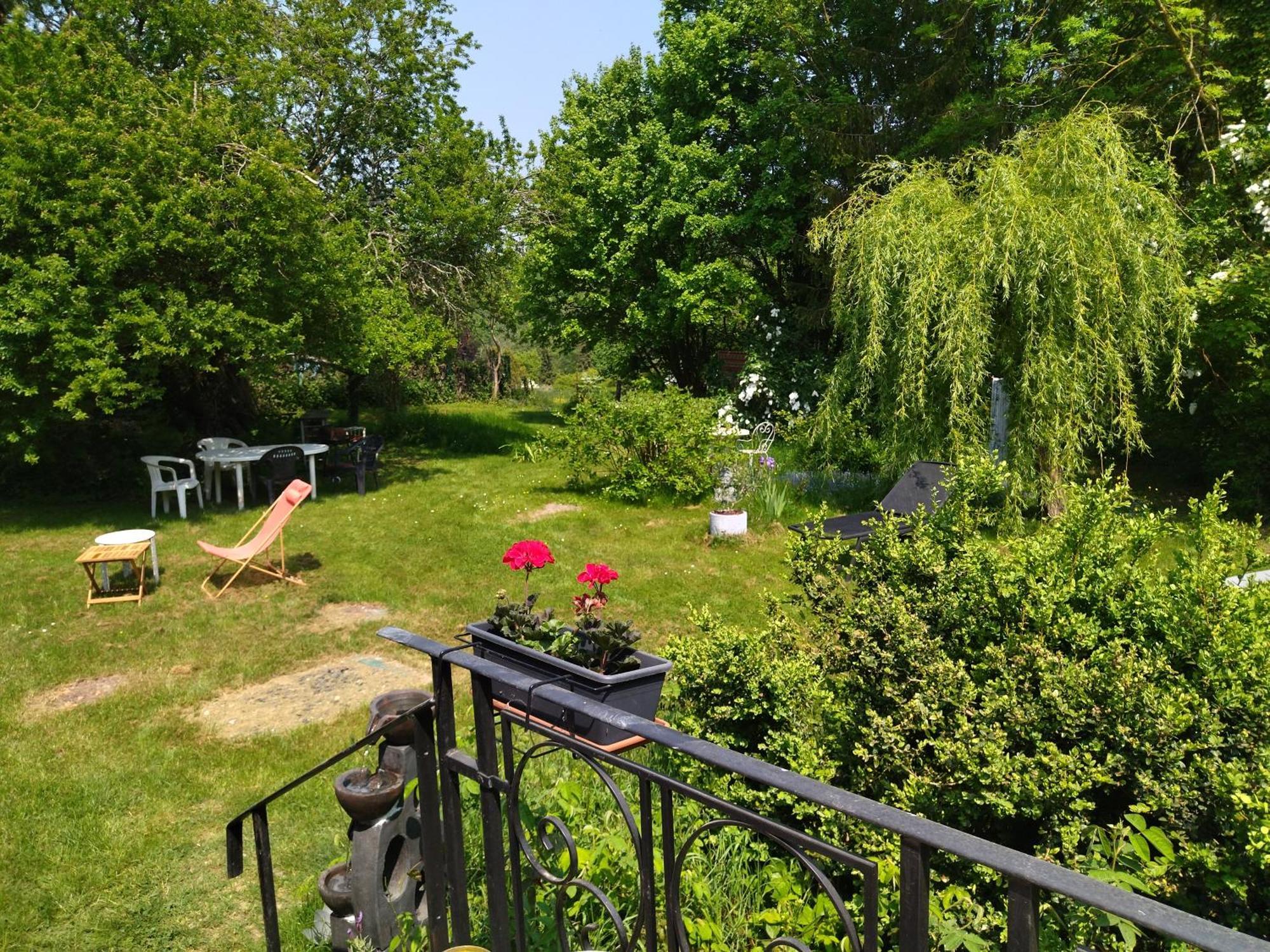 Gite De La Pierre Bleue, Maison A La Campagne Verdon  エクステリア 写真